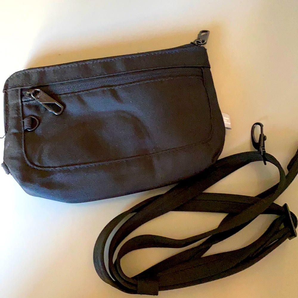 Target Made by Design RFID wallet/purse